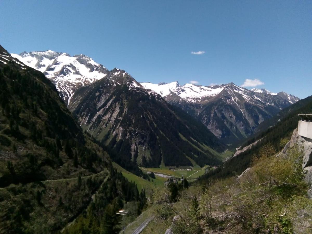 Landhaus Katharina Bis 12 Personen Mit Saunachalet Und Blick Auf Die Bergwelt Des Zillertals Hippach Luaran gambar