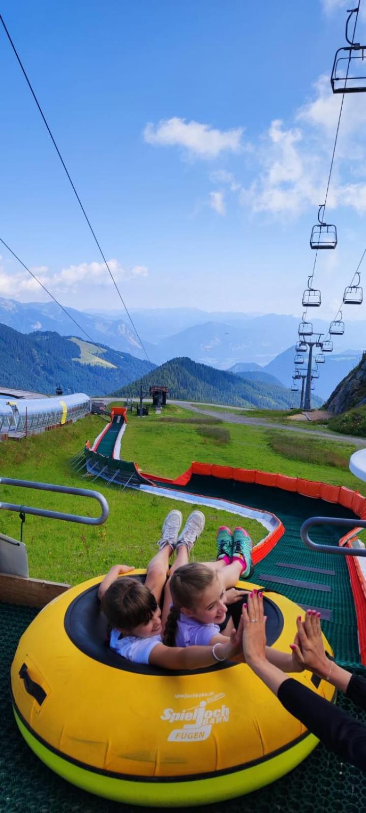 Landhaus Katharina Bis 12 Personen Mit Saunachalet Und Blick Auf Die Bergwelt Des Zillertals Hippach Luaran gambar